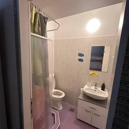 Sol Garden - With A Soul بيت شباب *