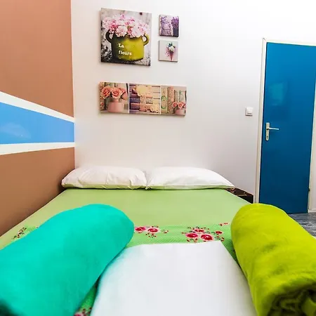 Hostel Sol Garden - With A Soul *