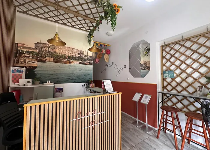 Sol Garden - With A Soul Hostal Pula